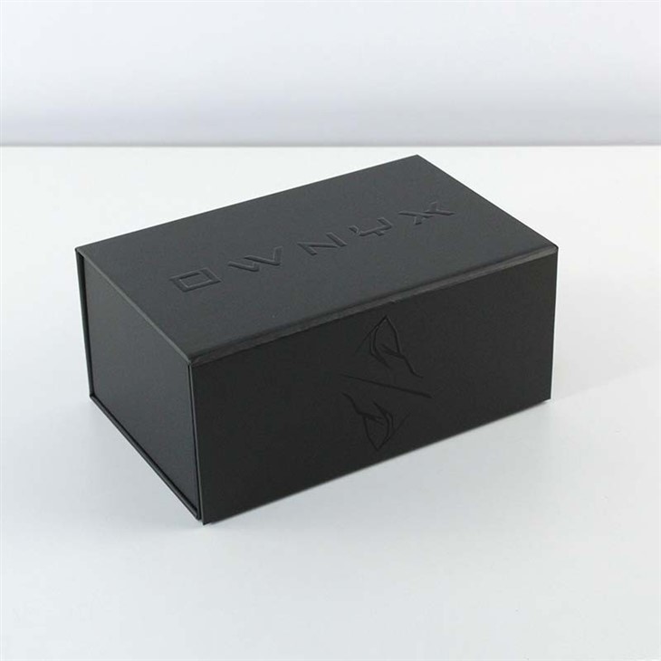Medium Black Magnetic Glasses Box